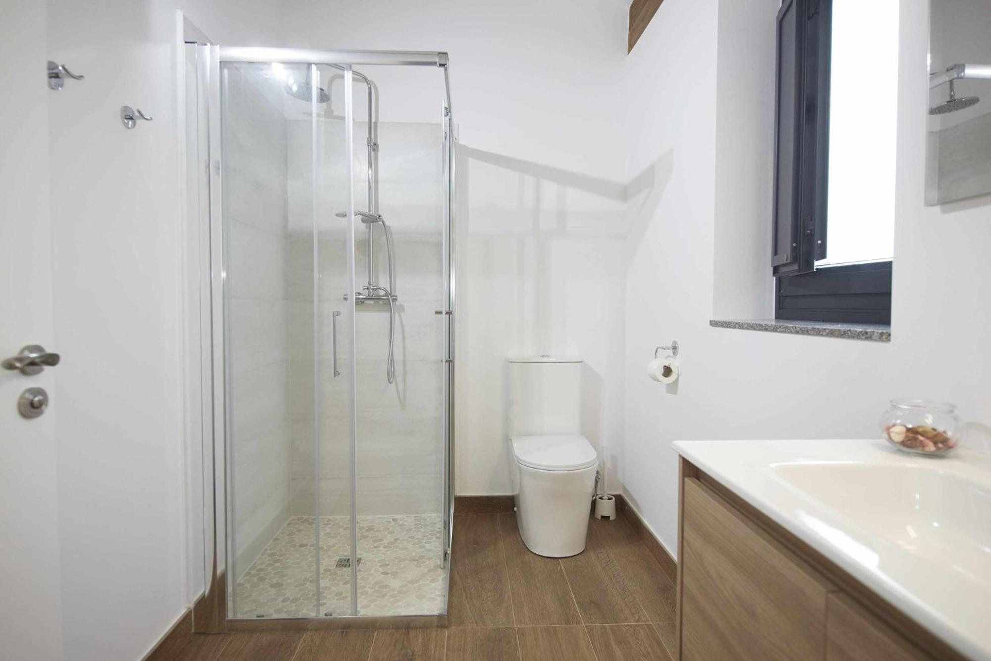 Apartamentos Turisticos A Galera Ribadeo Room photo
