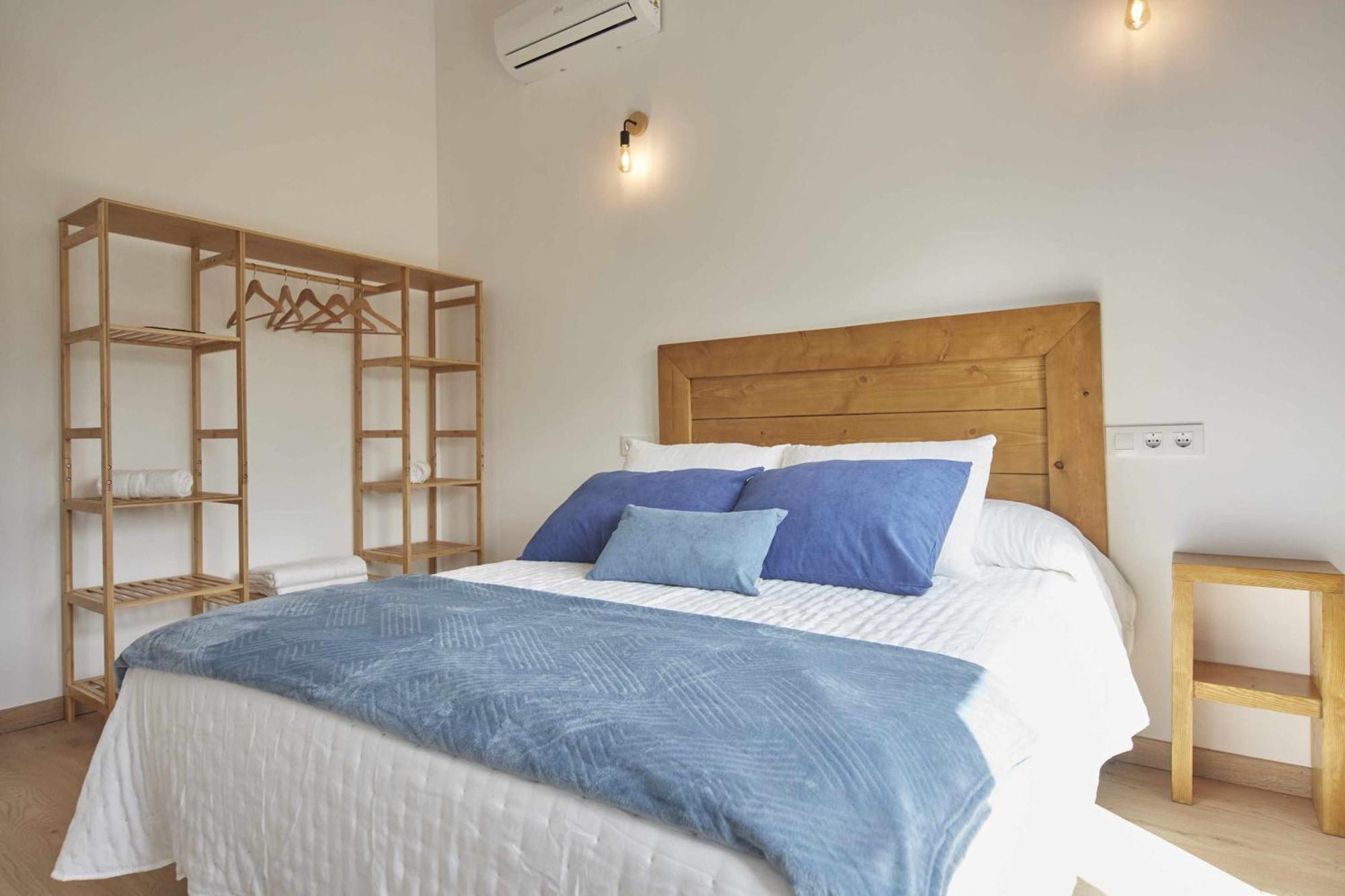 Apartamentos Turisticos A Galera Ribadeo Room photo
